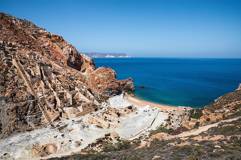 795w x 530h A Geological Wonder 4x4 Adventure MIL 09 Milos Old Sulphur Mine On Thiorichia Beach